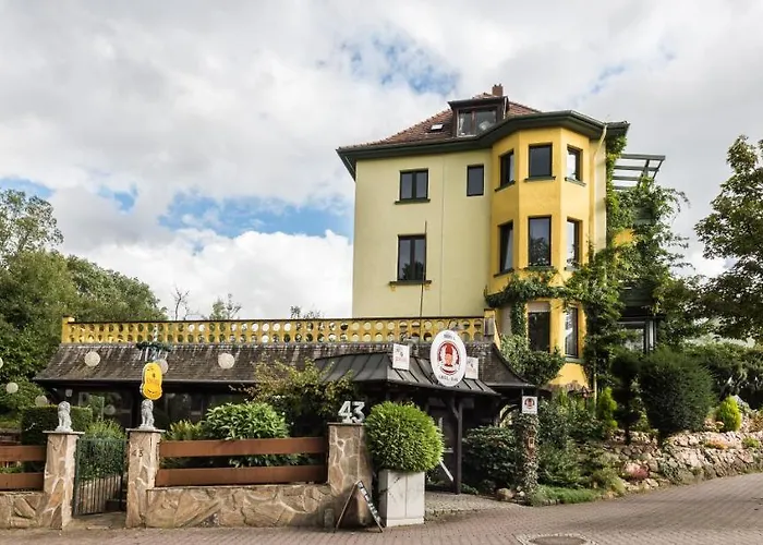 Hotels in Niedernhausen