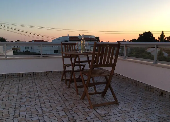 Casa Das Ondas - Praia Do Norte Nazaré