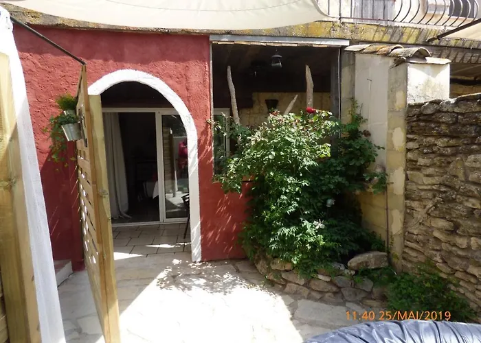 MAS MAURANE-Chambre d'hôte avec SPA privé aux portes d'ARLES Tarascon