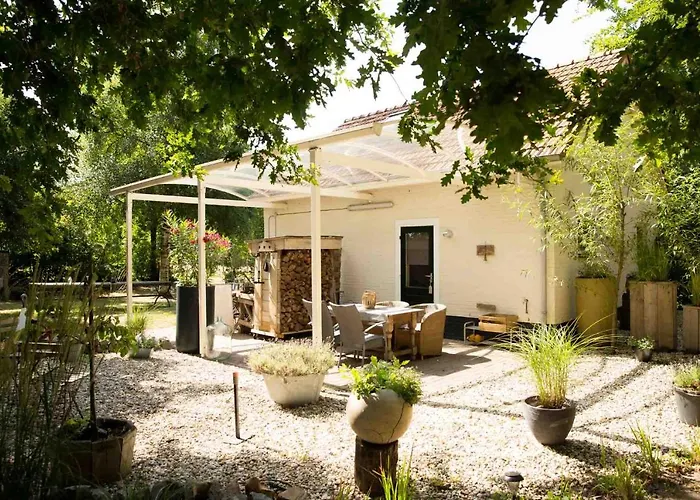 Beej Potters Bed and Breakfast Weert