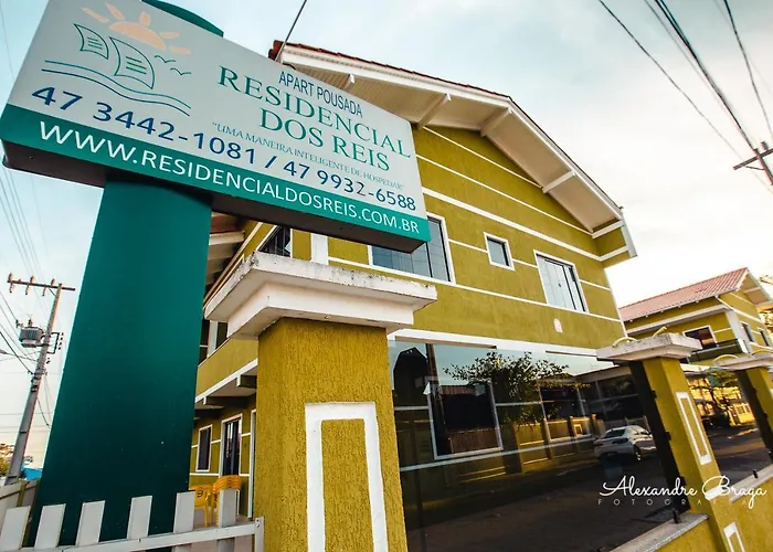 Apartpousada Residencial Dos Reis Sao Francisco do Sul