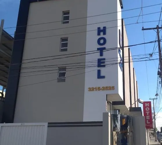 Dumont Park Hotel