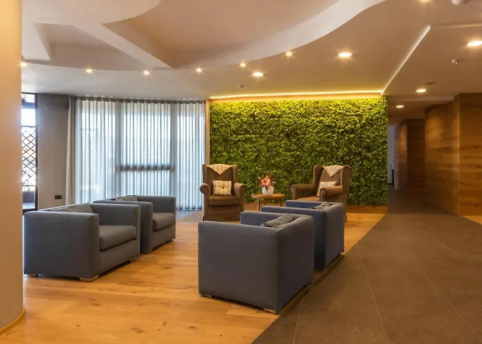 Sport Village Hotel & Spa