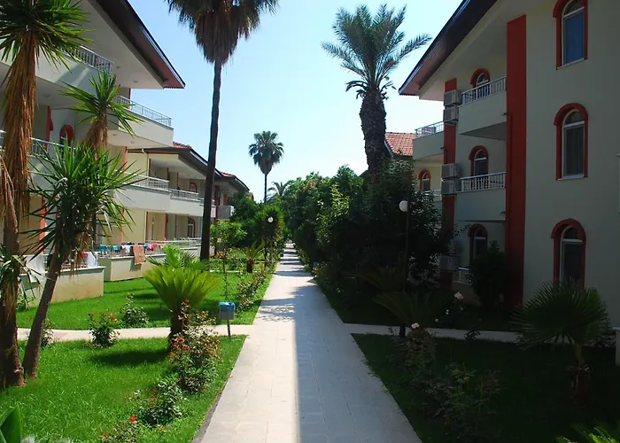 Sirma Hotel Side