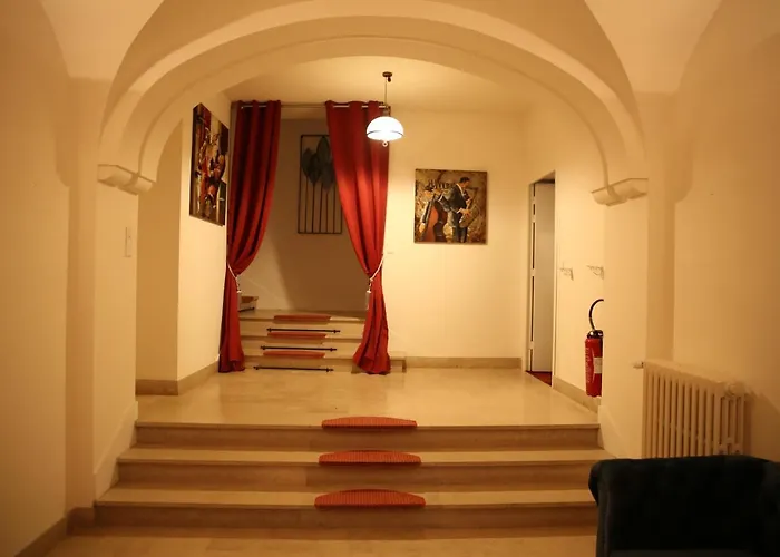 Aux Portes du Château