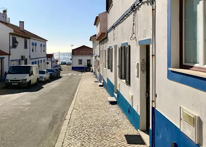 Hotéis centrais em Porto Covo