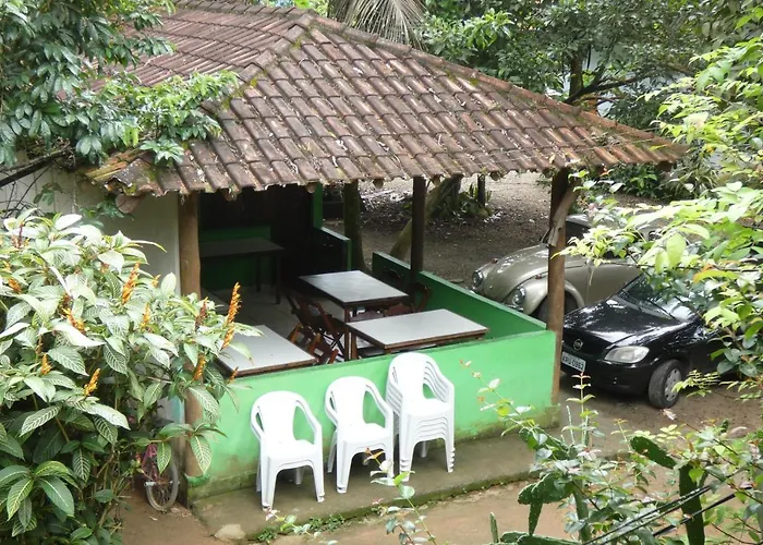 Hotéis de Trindade (Rio de Janeiro)