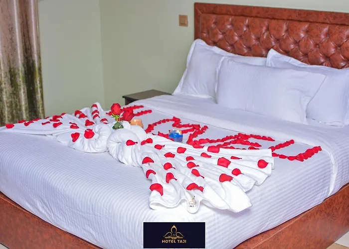Hotel Taji