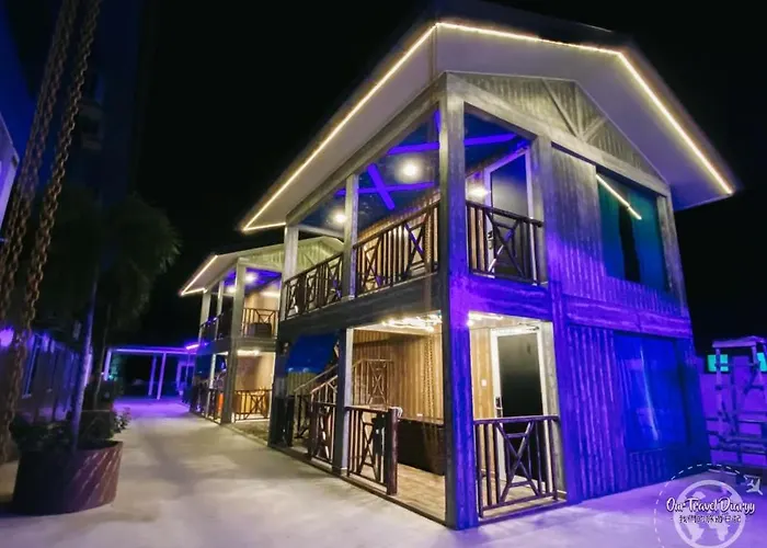 Mangrove Floating Chalet