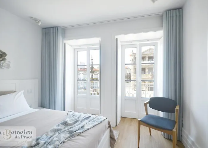 A Botoeira da Praça guest house Viana do Castelo