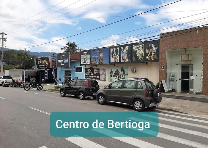 Pousada Praia Cia, Piscina, Centro, Estacionamento, WIFI, Saída até as 16h Bertioga