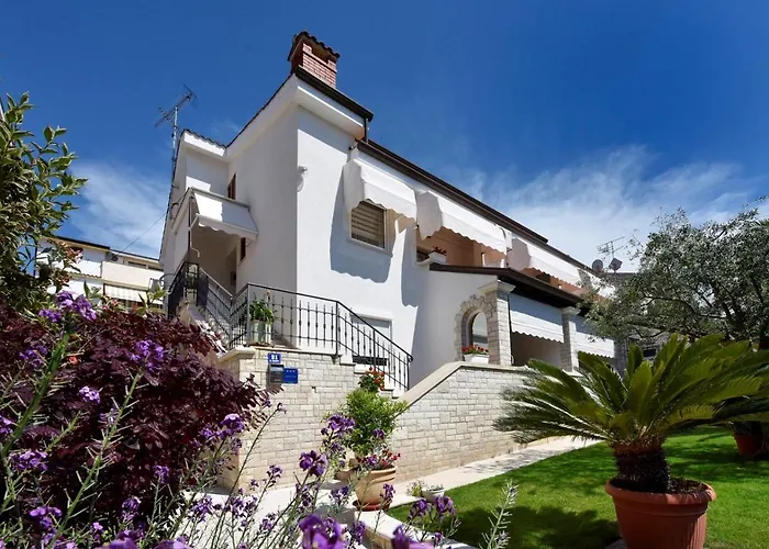 Apartments Lavizatic Poreč