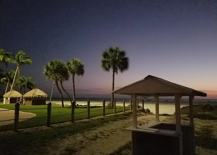 Carousel Beach Inn Fort Myers Beach