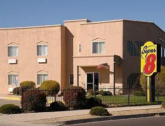 Super 8 Rio Rancho Hotel