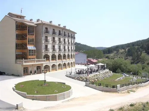 Manrique De Lara