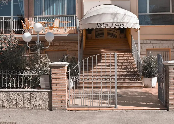 Hotel Lalla