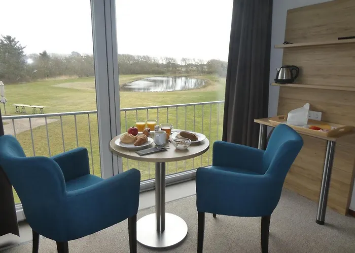 Callantsoog Hotels