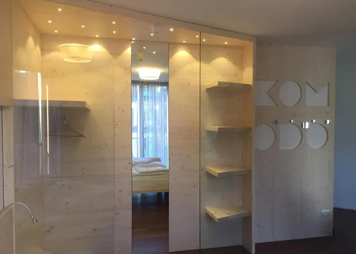 Komodo Short Stay Apartments Trento
