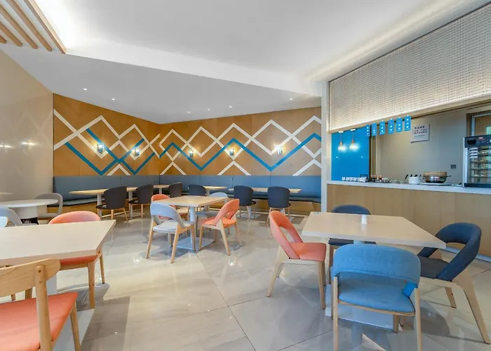 Holiday Inn Express Yantai Fulai, An Ihg Hotel