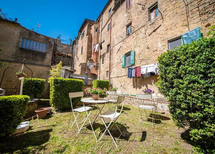 Il Giardino Segreto B&B Volterra
