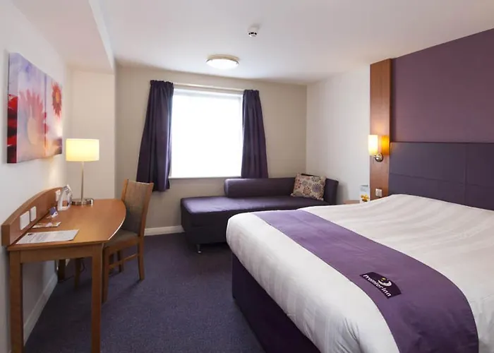 Bathgate Hotels