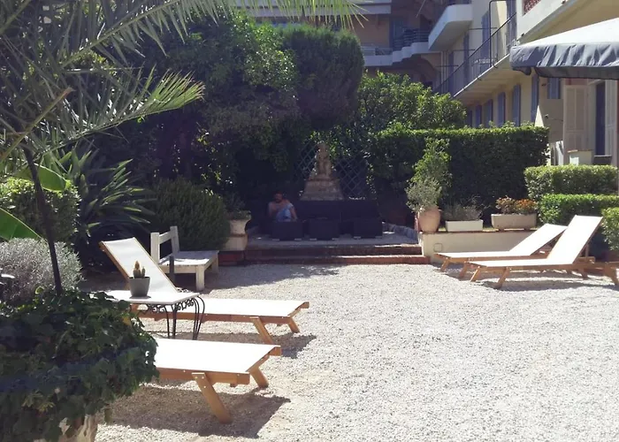 Hotel Provencal Villefranche-sur-Mer