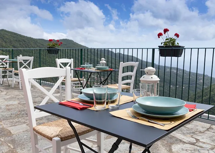 Hotels in Sori