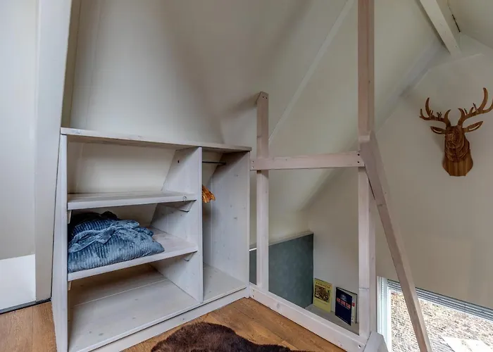 B&B Larenstein logeren in een tiny house Velp 