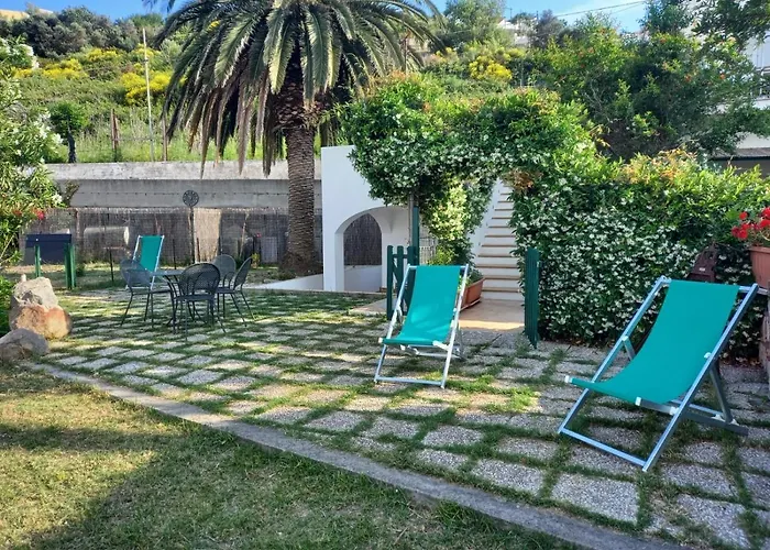 Agenzia Isotur Villa Olimpia Ponza