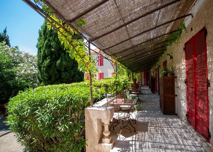 Hôtel Les Orangers Hyères