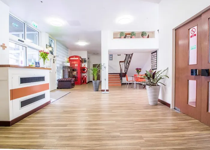Wynfrid House Bed and Breakfast Londen