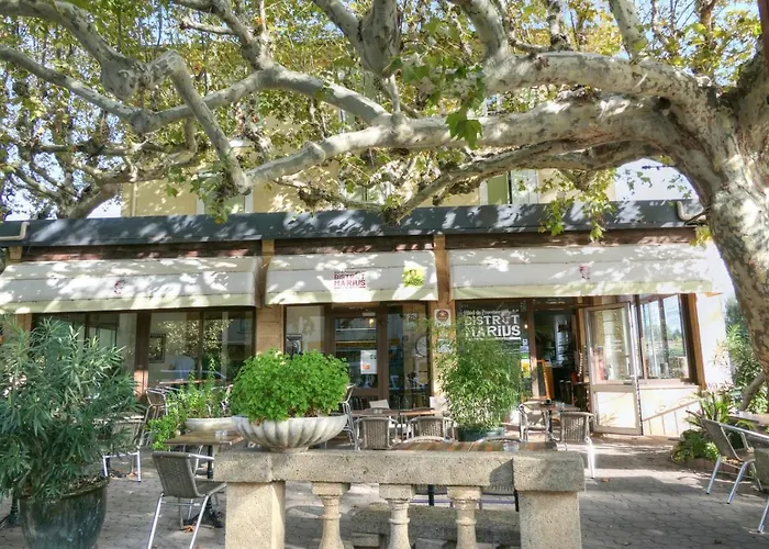 Logis hôtel restaurant de Provence Orange 