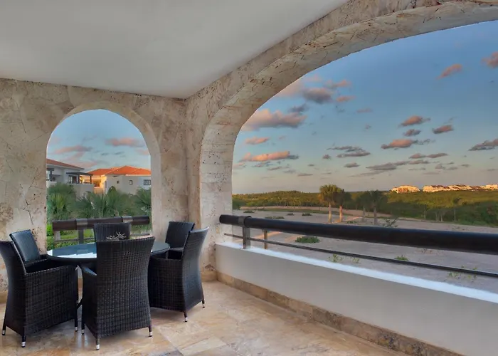 Xeliter Golden Bear Lodge & Golf, Cap Cana Punta Cana