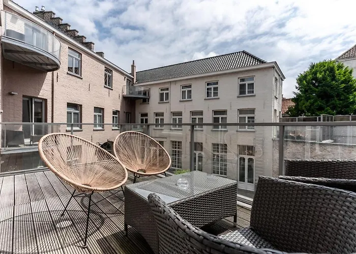 House Of Bruges Hotel