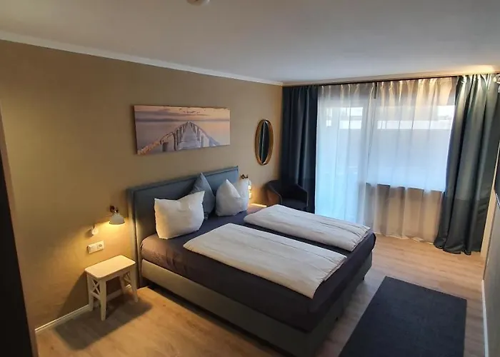 Hotels in Valwig
