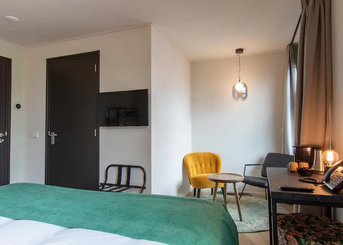 Hotels in Dokkum