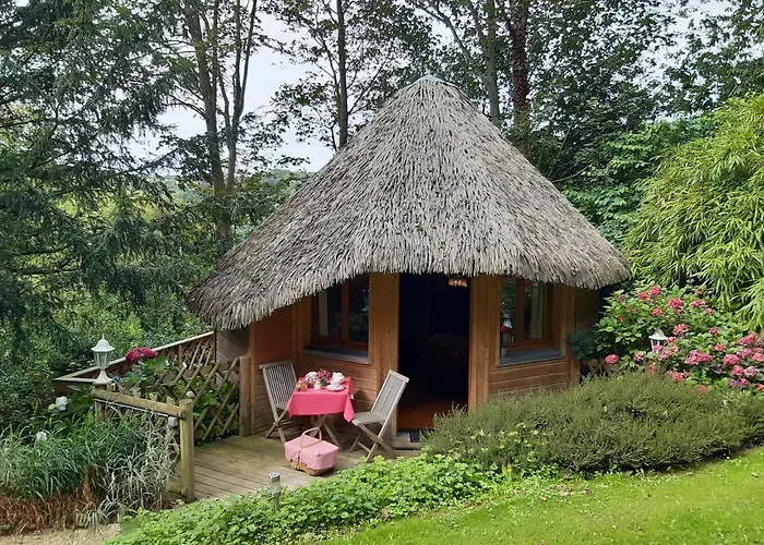 La Cabane De Cecile-La Hutte