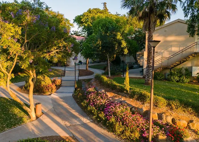 Keshet Yehonatan Country Lodging