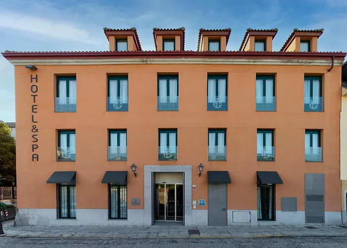Hotel AR Isabel de Farnesio San Ildefonso