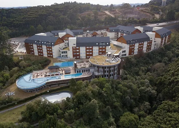 Golden Gramado Resort - Laghetto