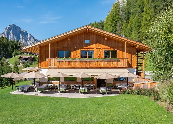 Dolomiti Lodge Alverà Cortina dʼAmpezzo
