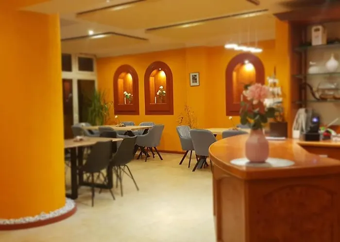 Varel Bay Hotel
