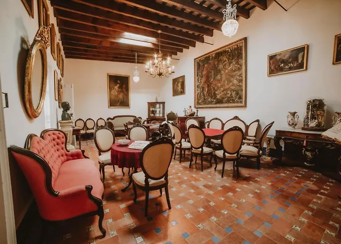 Posada La Casa Del Pintor Carmona 