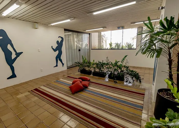 Like Ü Hotel Goiânia