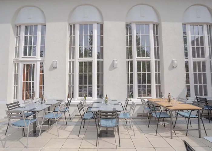 Nineofive Hotel