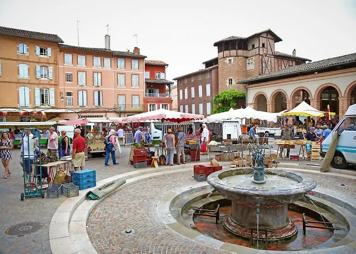 Hotel Bauhaus Saint-Pierre à Gaillac