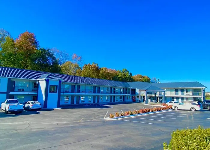 LaFayette Hotels