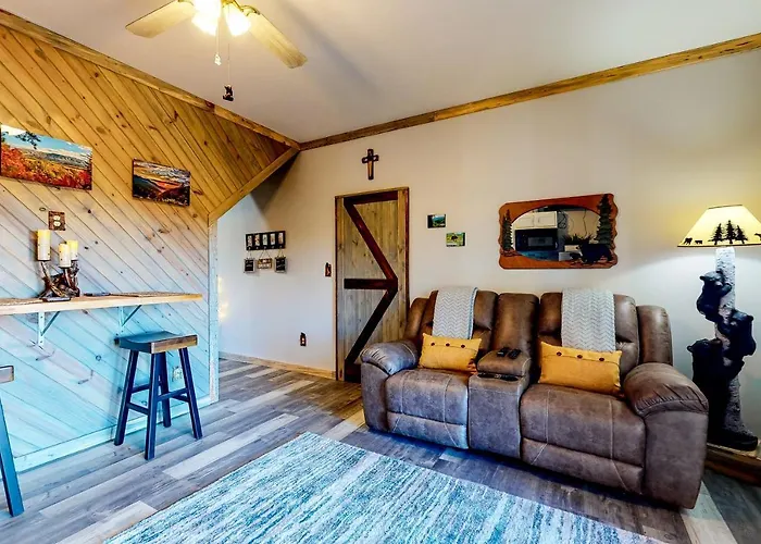 Hellava View Hotel Sevierville