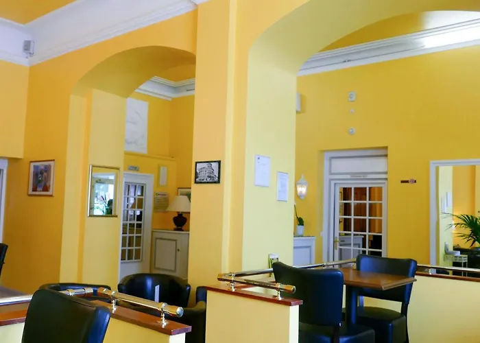 Hotels in Saint-Louis (Haut-Rhin)
