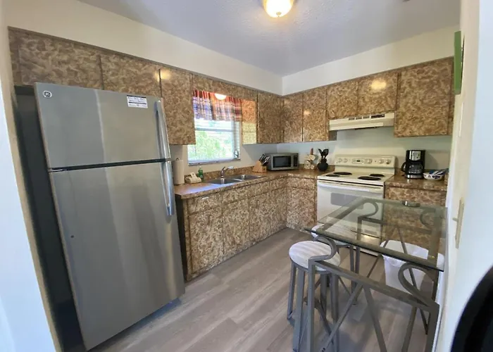 Banana Cabana By Beachside Management Siesta Key